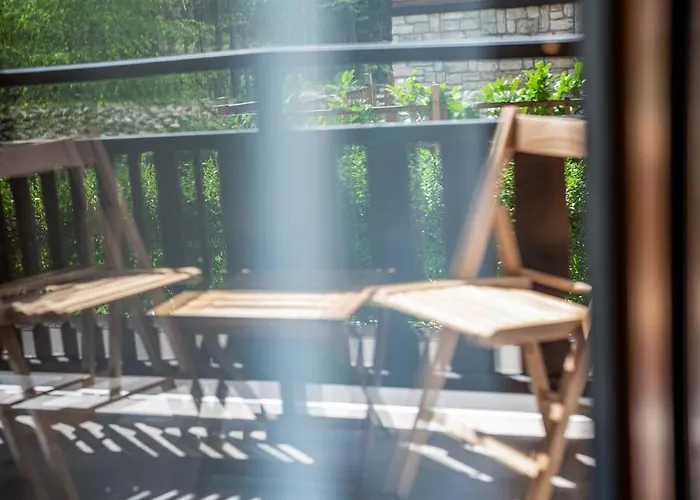 650m In&out - - Free And Parking *