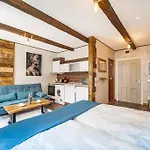 Apartment 650m In&out - - Free And Parking Bansko