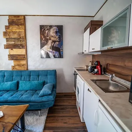 Appartamento 650m In&out - - Free Spa&parking *