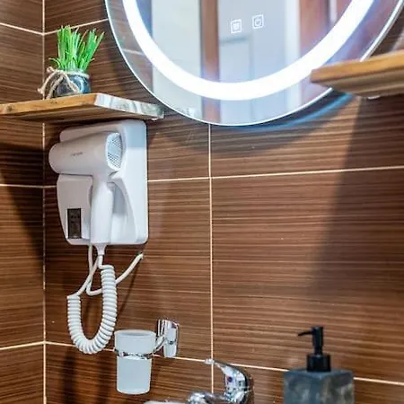 650m In&out - - Free And Parking Διαμέρισμα *